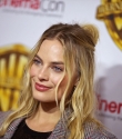 Margot_Robbie_003~0.jpg