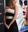 Margot_Robbie_22~7.jpg