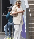 margot-3~10.jpg